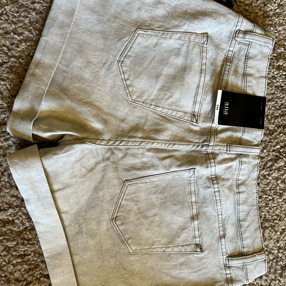 Anna gray wash shorts